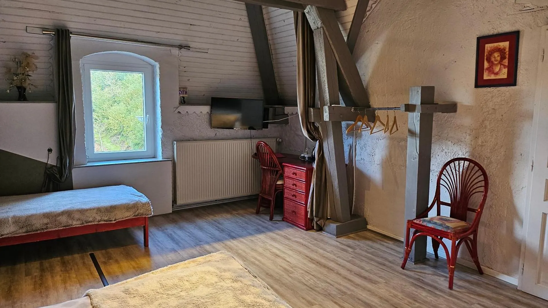 Hotel Le Berthoir à Pélussin 2*,  France
